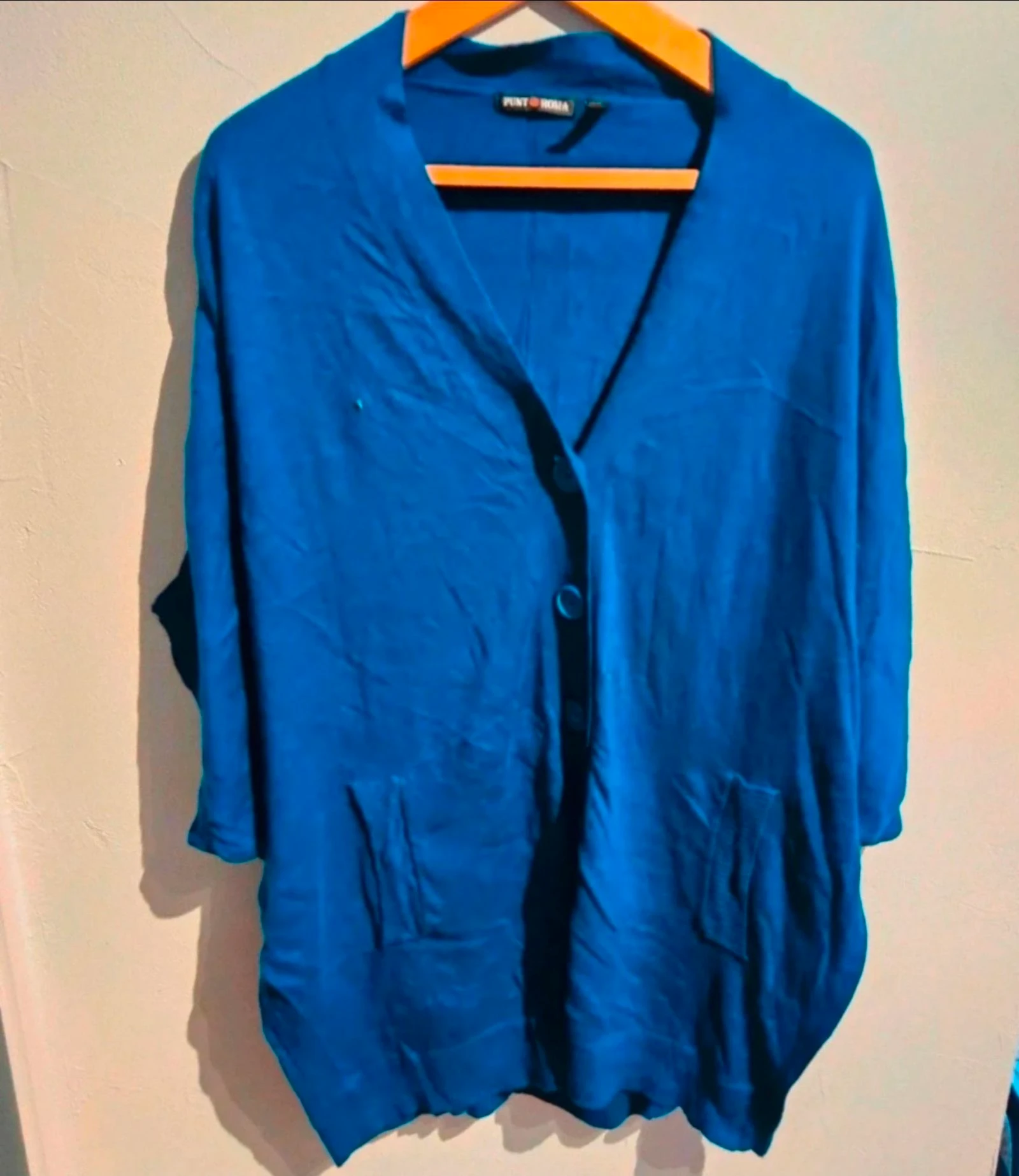 Vendo um lindo gilet da marca Munn Roma na cor azul intenso, tamanho 42. – photo 2
